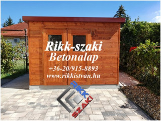 Kerti faház beton lemezalapon.